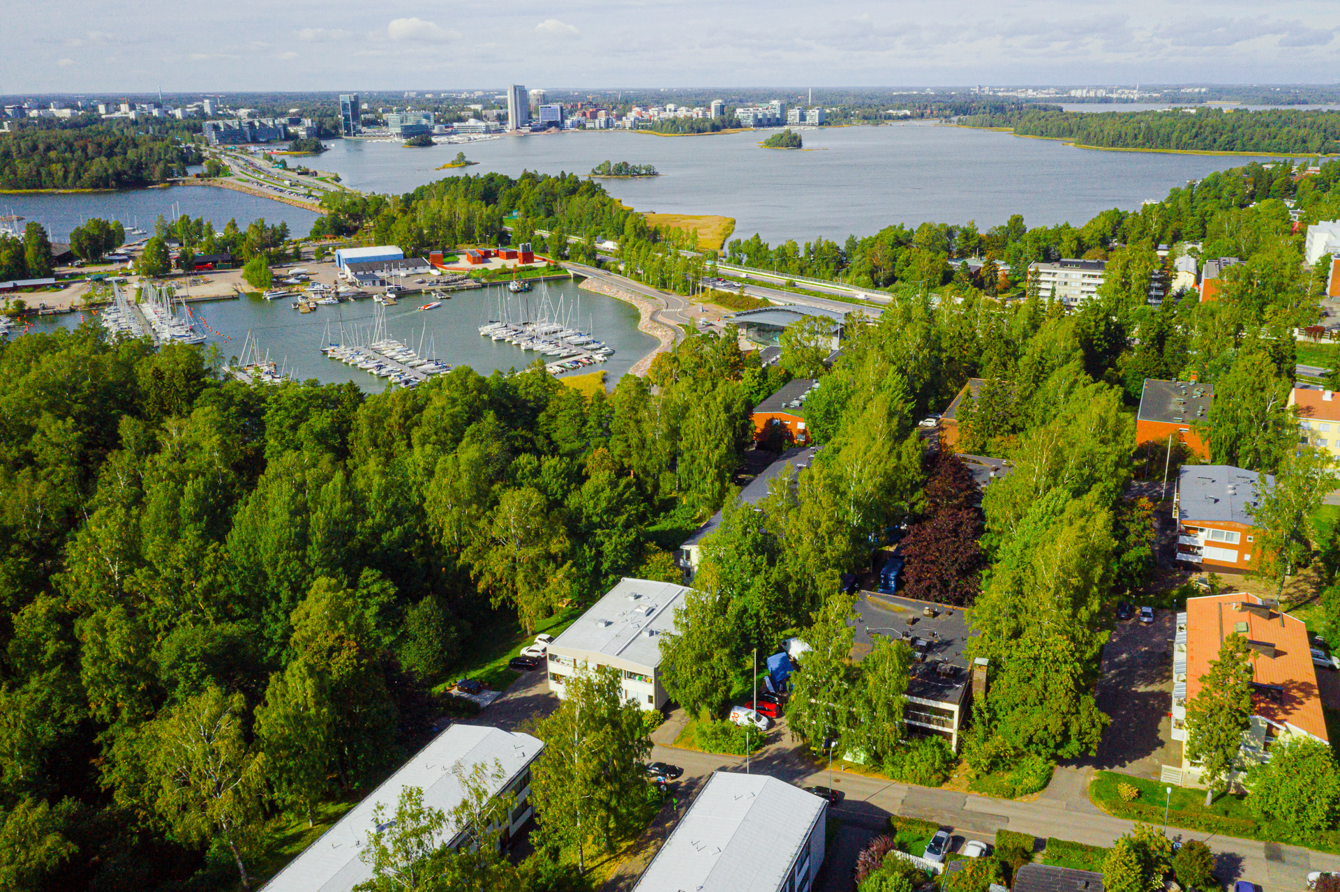 Teollisuuskuvaus ilmasta dronekuvauksella